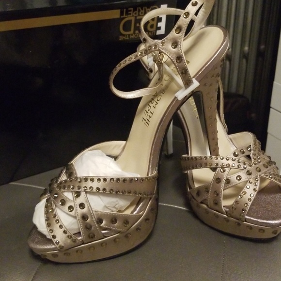 Brand new E live evening sandals - Picture 2 of 5